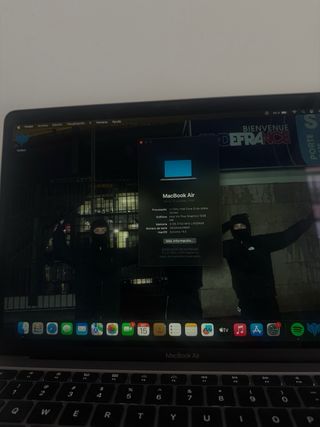 MacBook Air 2020 