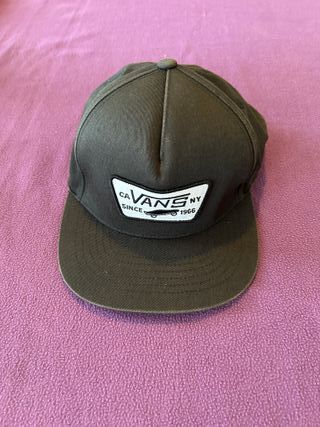 Black hat vans 