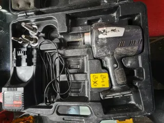 Máquina expansión Uponor 14.4V Sin bateria