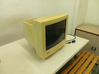 Pantalla Ordenador Vintage CTX Beige