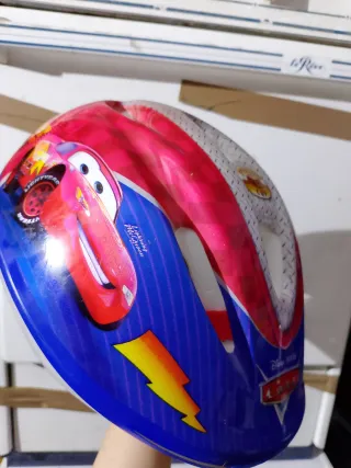 Casco infantil Cars Rayo McQueen