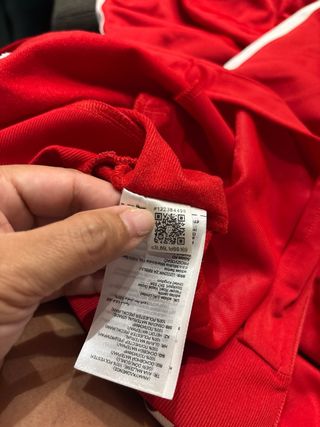 Chándal Adidas Rojo, talla 11-12 años