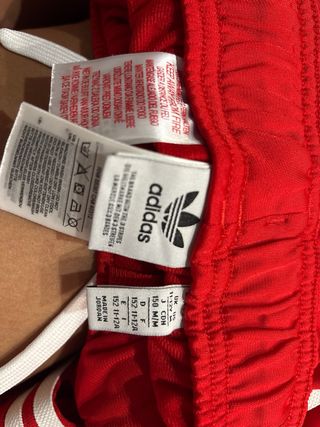 Chándal Adidas Rojo, talla 11-12 años
