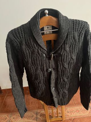 Chaqueta de lana trenzada talla S