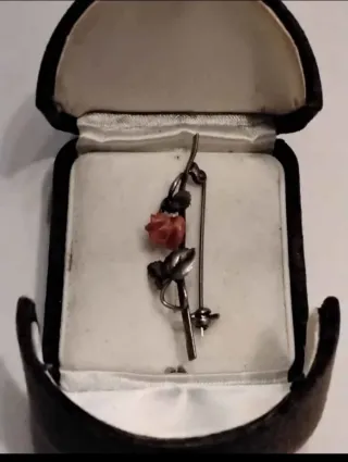 Spilla in Argento 800 Rosellina in Corallo