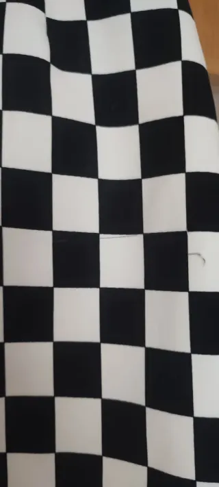 Falda mini Zara cuadros blanco y negro