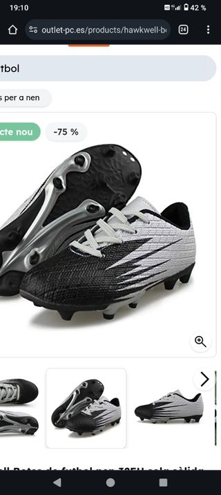 Botas de futbol hierba antideslizante para niños.

