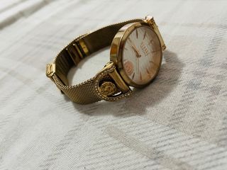 Reloj Versus Versace Dorado