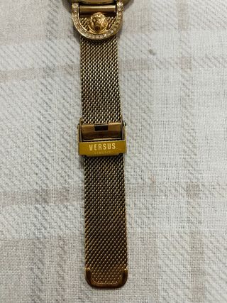 Reloj Versus Versace Dorado