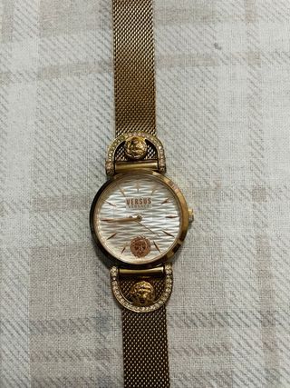 Reloj Versus Versace Dorado