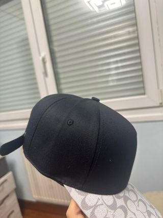 Gorra Coach Negra y Gris