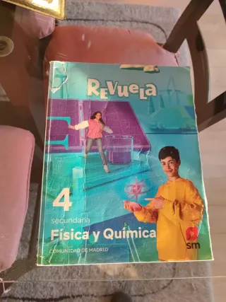 Física y Química. 4 Secundaria. Revuela. Comuni...