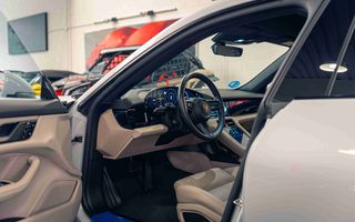 Porsche Taycan 4 Cross Turismo 100% Eléctrico