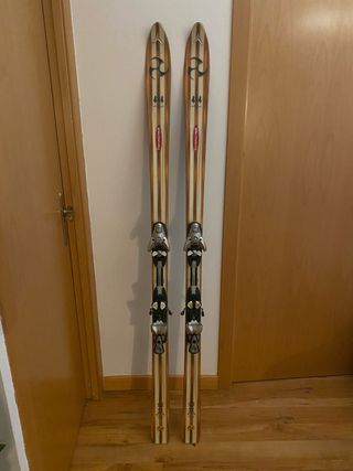 Lote 3 esquís Dynastar Kästle Head c/fijaciones