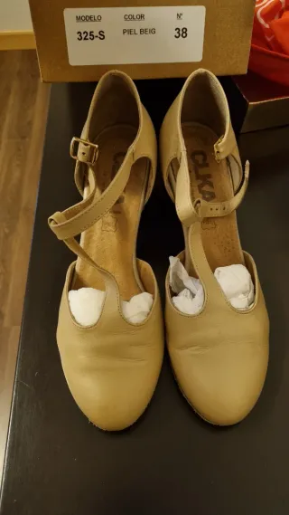 Zapatos de baile CLKA beige