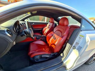 Audi TT 2011