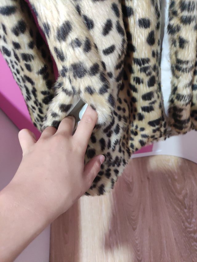 Abrigo peludo leopardo Pepe Jeans Talla M