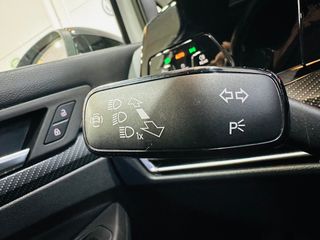 Volkswagen Golf 8 R 2021 320cv DSG