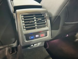 Volkswagen Golf 8 R 2021 320cv DSG