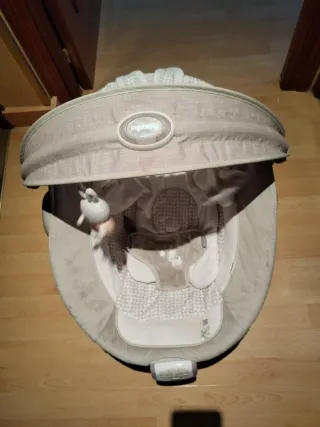 Cochecito RECARO 3 en 1 con accesorios.