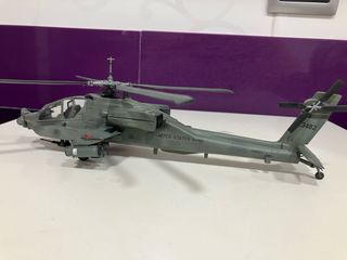Maqueta Helicóptero Apache AH-64 Escala 1/72