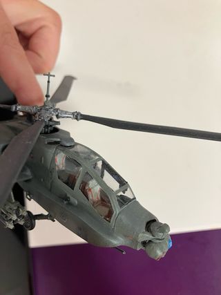 Maqueta Helicóptero Apache AH-64 Escala 1/72
