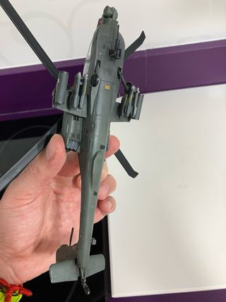 Maqueta Helicóptero Apache AH-64 Escala 1/72