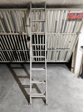 Escalera aluminio de dos tramos cada tramo ACE 2,4