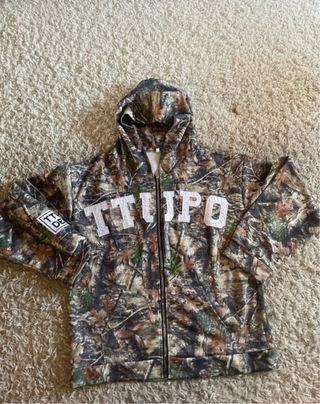 camo zip hoodie