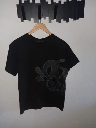 Camiseta Sina World Negra