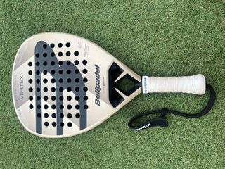 Pala Bullpadel Vertex 04 W 25