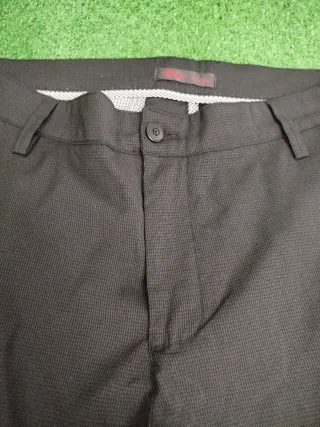 Pantalón chino negro hombre