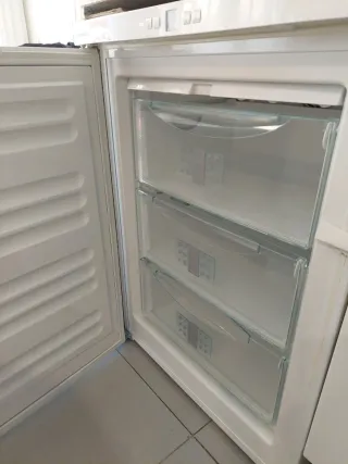 Congelador Liebherr pequeño