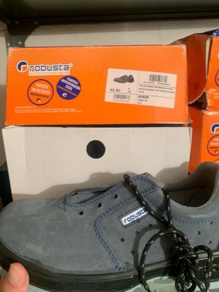 Zapatos de seguridad Robusta Talla 42