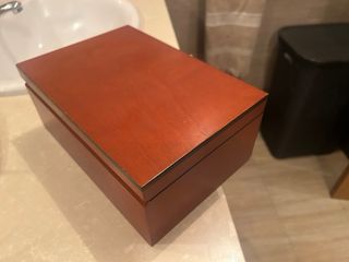 Joyero de madera con espejo y cajón