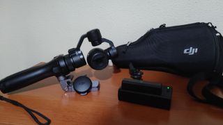 Estabilizador Dji Osmo para Smartphone.