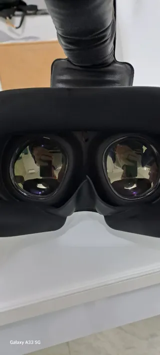 Meta Quest 3 Visore VR e Controller