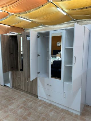 Armario Ropero 3 Puertas Con Espejo - Nuevo