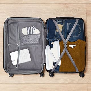 Maleta Amazon Basics Cabina Rígida 55cm Azul