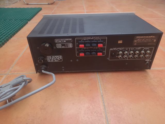 Amplificador Marantz Model 1072