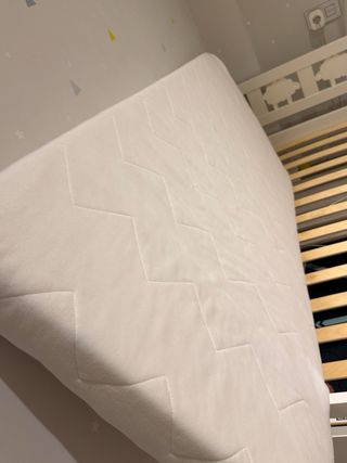Cama infantil blanca Ikea
