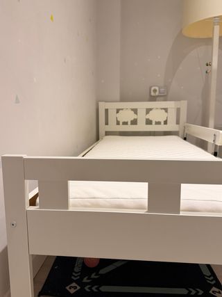 Cama infantil blanca Ikea