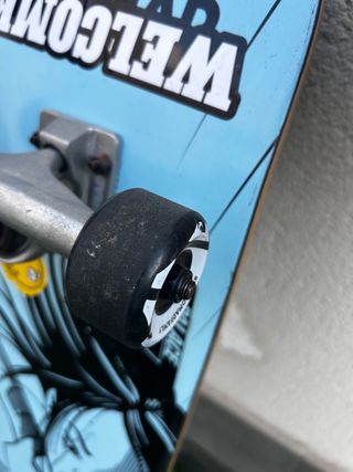 Skate Nomad Azul con Diseño Anime