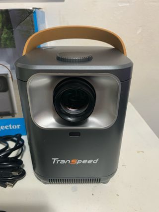 Mini Proyector Portátil TranSpeed