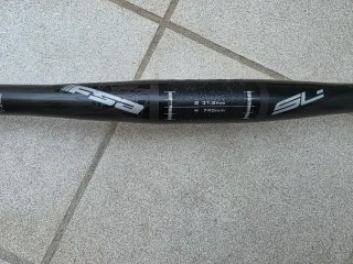 Manillar FSA SLK CARBONO 740mm 31,8 diametro