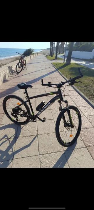 Bicicleta Rockrider ST 530  cambio por bici mujer.