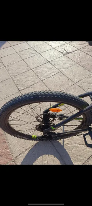 Bicicleta Rockrider ST 530  cambio por bici mujer.