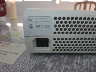 Xbox 360 Blanca con 2 Mandos y Juegos