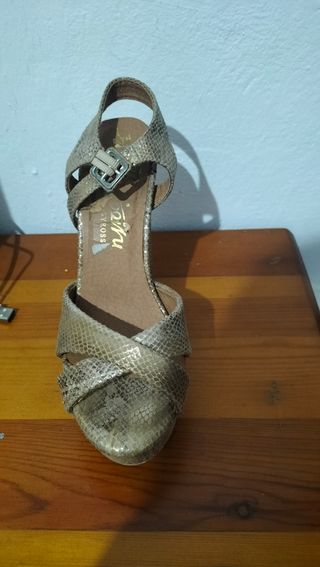 Zapatos de tacón de fiesta multicolor