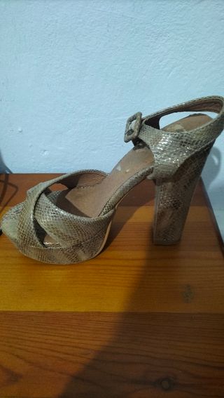 Zapatos de tacón de fiesta multicolor